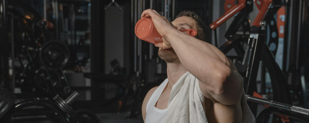 مدت زمان ریکاوری عضلات + بهترین مکملهای بازسازی